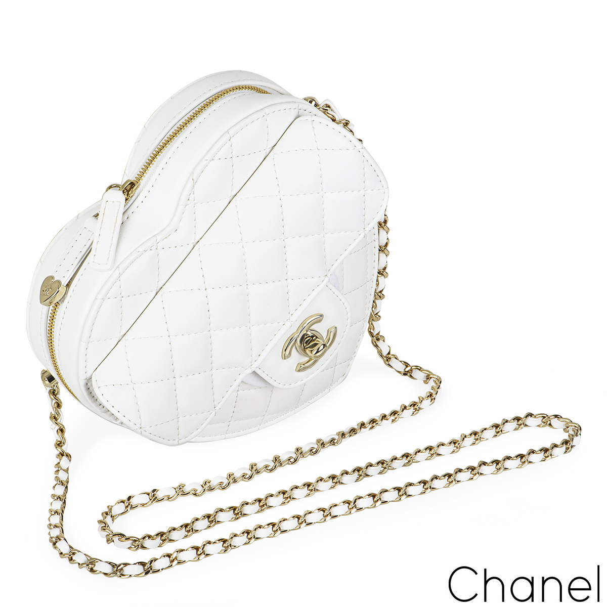 330 Heart Shaped White Chanel Bag Stock Photos, High-Res Pictures